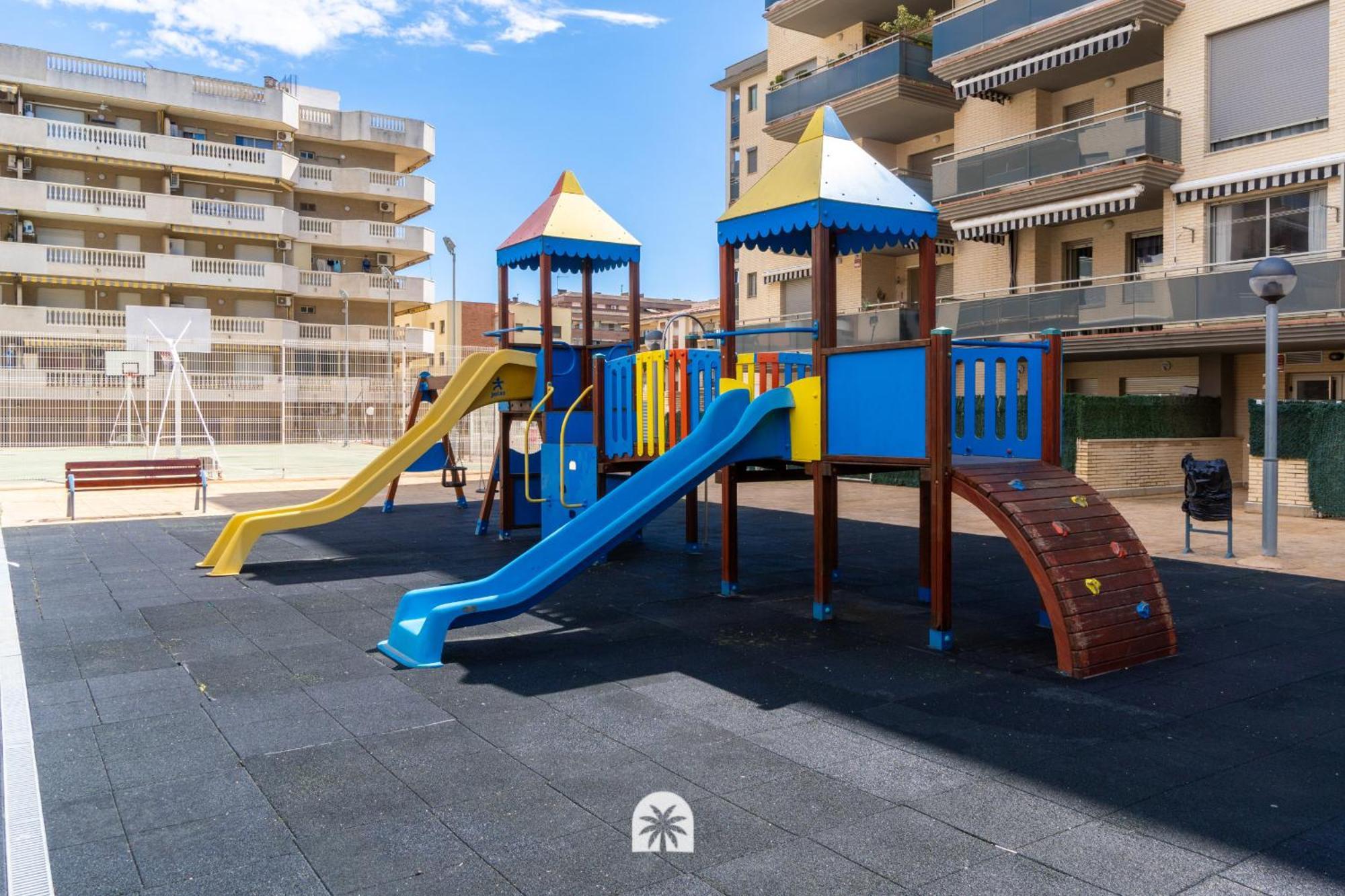 Mediterranean Way - Maldivas La Pineda Kültér fotó